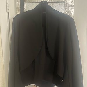 Fashion nova blazer , black color.Stretchy.